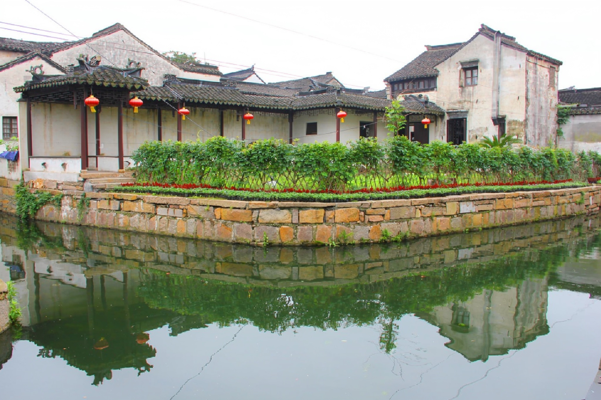 Jiangnan water town canal